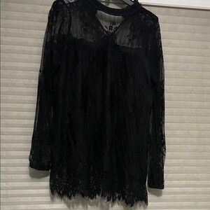 ANDREE BY UNIT Black Lace Top